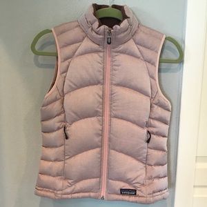 Patagonia Womens down vest EUC!!
